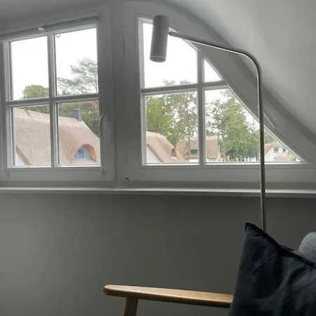 Semesterbostad Reetdach Anni *